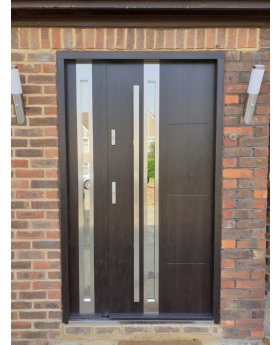 Dark oak High security entrance steel door with side panel