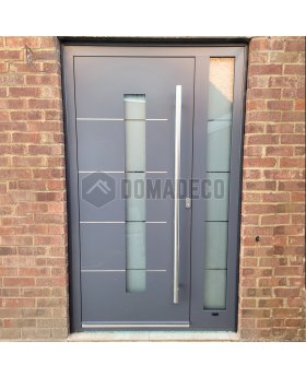 Anthracite aluminium entry door