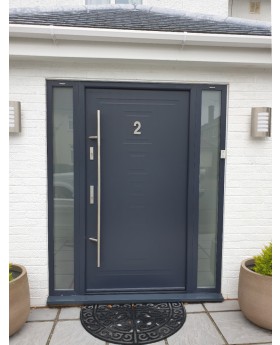 Fargo 28 - simple entry door